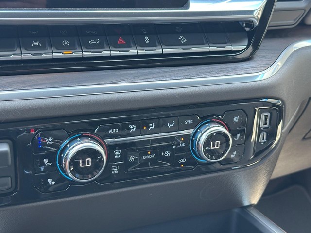 2026 GMC Sierra 1500 SLT - Photo 13