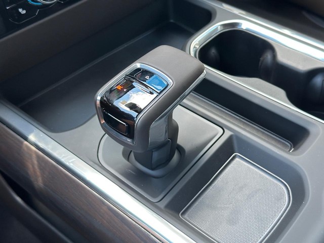 2026 GMC Sierra 1500 SLT - Photo 14