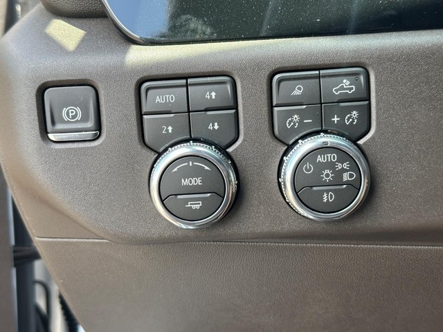 2026 GMC Sierra 1500 SLT - Photo 16