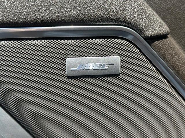 2026 GMC Sierra 1500 SLT - Photo 17