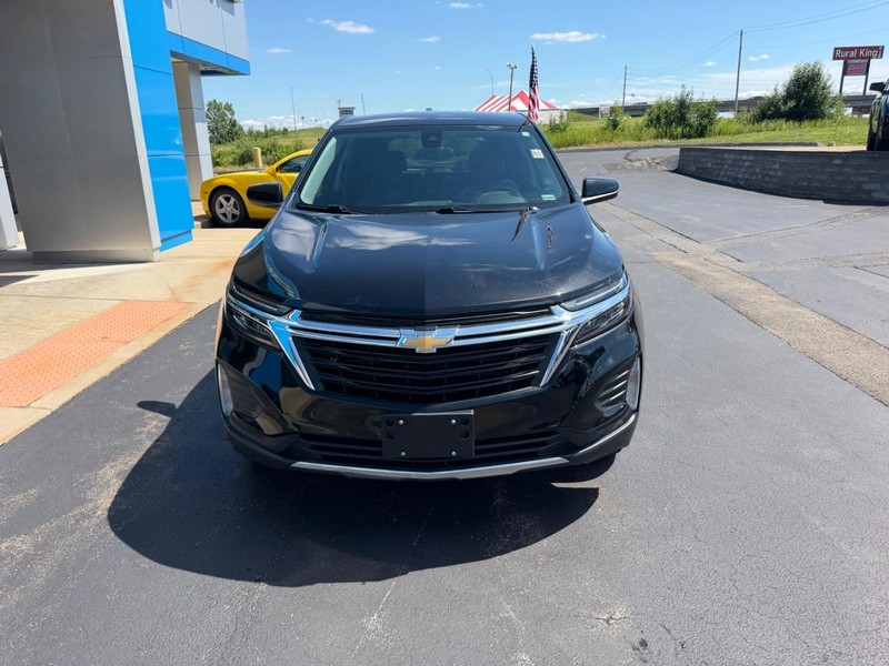 Chevrolet Equinox Vehicle Full-screen Gallery Image 03