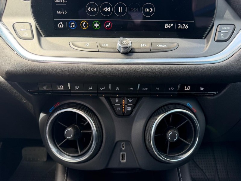 Chevrolet Blazer Vehicle Full-screen Gallery Image 17