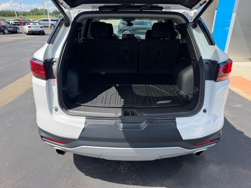Chevrolet Blazer Vehicle Full-screen Gallery Image 07