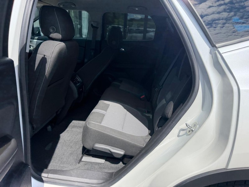 Chevrolet Blazer Vehicle Full-screen Gallery Image 10