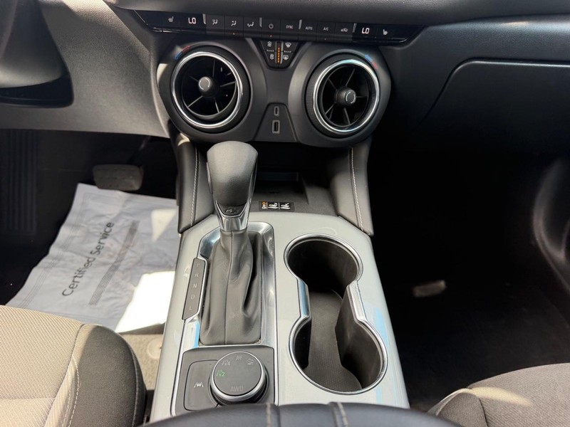 Chevrolet Blazer Vehicle Full-screen Gallery Image 18
