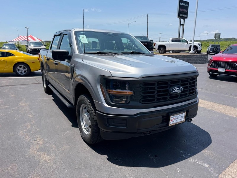 Ford F-150 Vehicle Full-screen Gallery Image 04