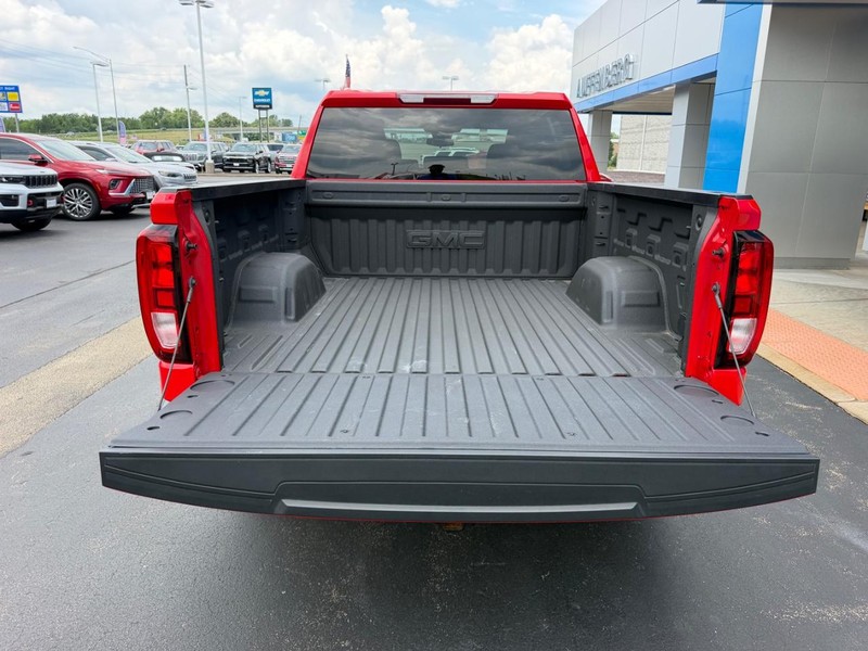 GMC Sierra 1500 Vehicle Full-screen Gallery Image 07
