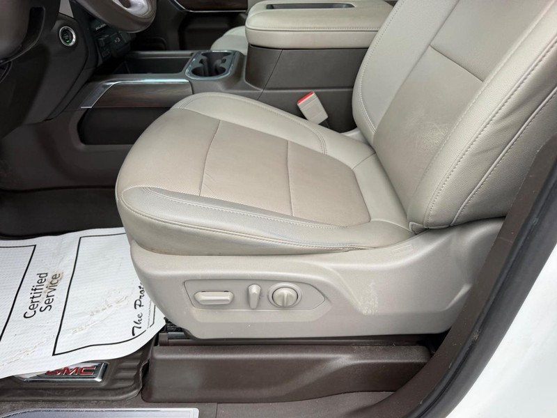 GMC Sierra 1500 Limited Vehicle Full-screen Gallery Image 20