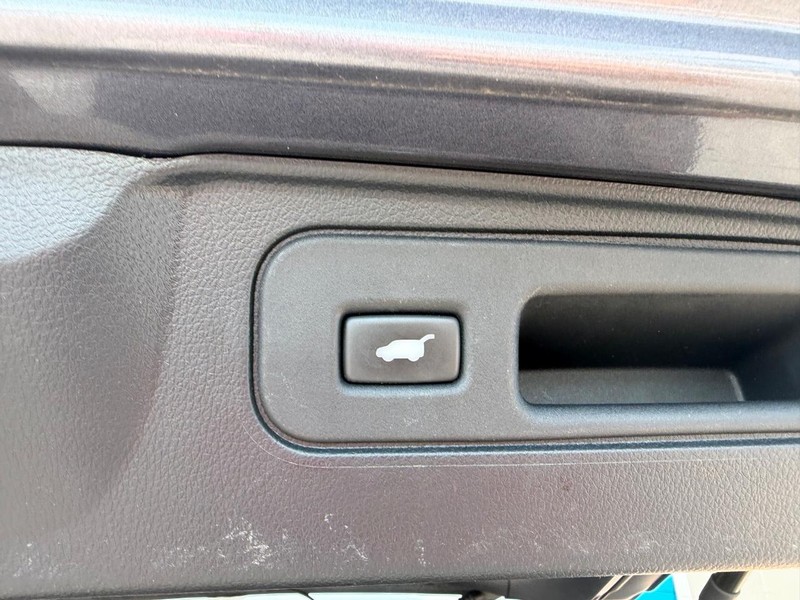 Honda Passport Vehicle Full-screen Gallery Image 08