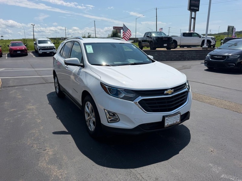 Chevrolet Equinox Vehicle Full-screen Gallery Image 04