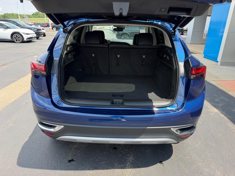 Buick Envision Vehicle Full-screen Gallery Image 07