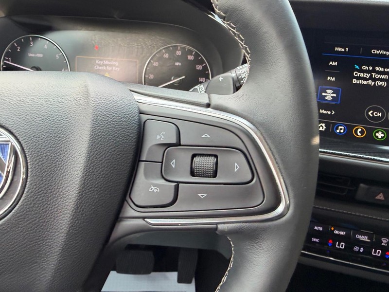 Buick Envision Vehicle Full-screen Gallery Image 14