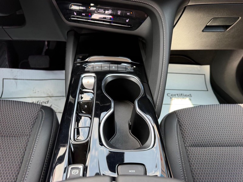 Buick Envision Vehicle Full-screen Gallery Image 17