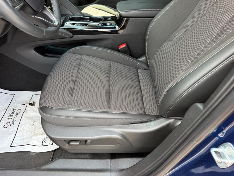 Buick Envision Vehicle Full-screen Gallery Image 20