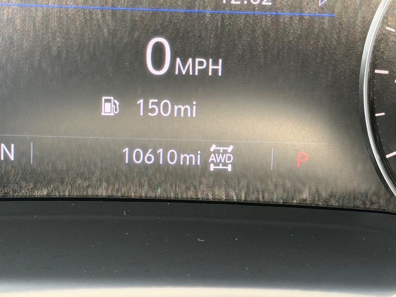 Buick Envision Vehicle Full-screen Gallery Image 21