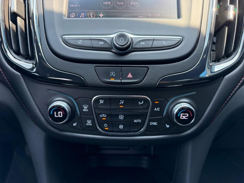 Chevrolet Equinox Vehicle Full-screen Gallery Image 16
