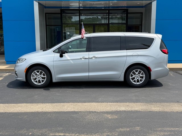 Farmington MO 2024 Chrysler Pacifica more details - chrysler pacifica