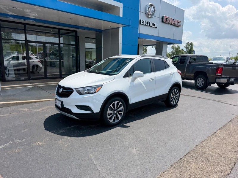 Buick Encore Vehicle Full-screen Gallery Image 02
