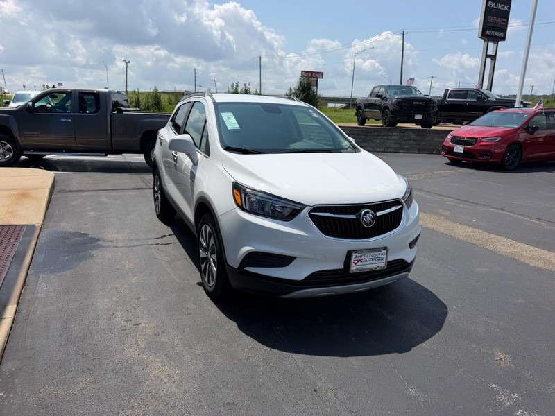 Buick Encore Vehicle Full-screen Gallery Image 04
