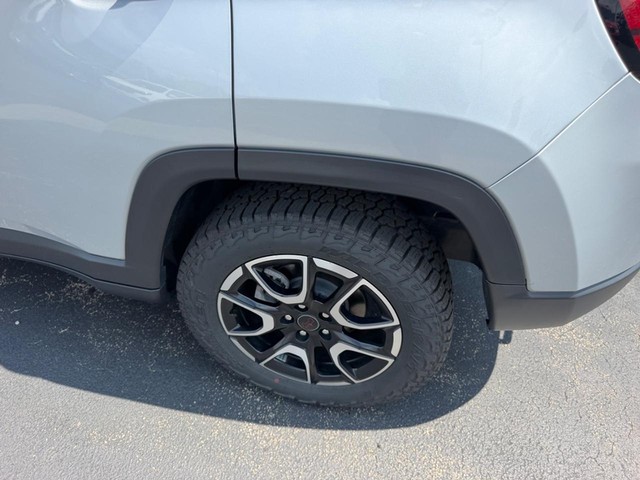 2025 Jeep Compass Trailhawk - Photo 8