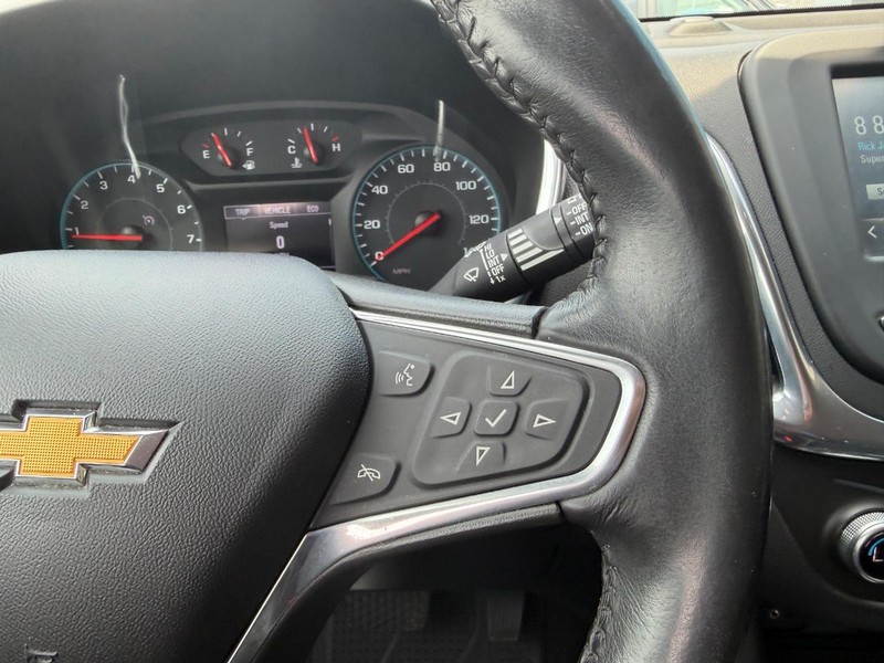 Chevrolet Equinox Vehicle Full-screen Gallery Image 14