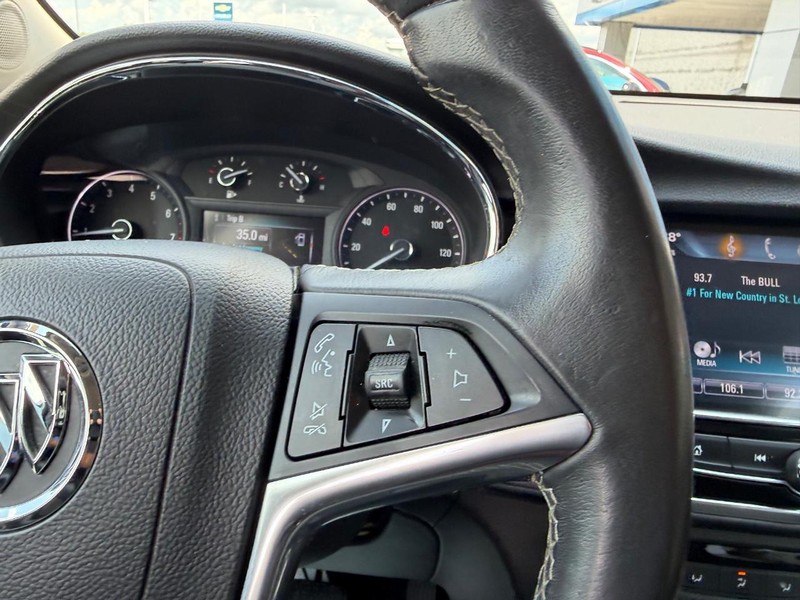Buick Encore Vehicle Full-screen Gallery Image 13