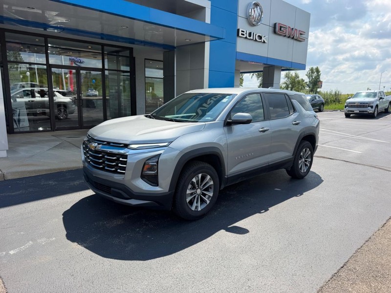 Chevrolet Equinox Vehicle Full-screen Gallery Image 02