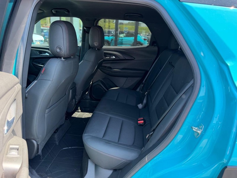 Chevrolet TrailBlazer Vehicle Full-screen Gallery Image 09