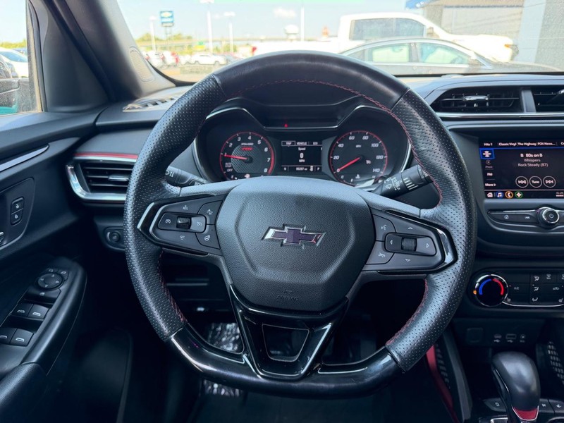 Chevrolet TrailBlazer Vehicle Full-screen Gallery Image 11