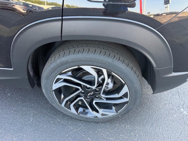 Chevrolet TrailBlazer Vehicle Full-screen Gallery Image 09