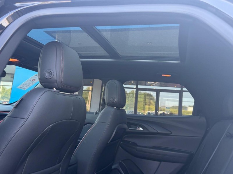 Chevrolet TrailBlazer Vehicle Full-screen Gallery Image 11