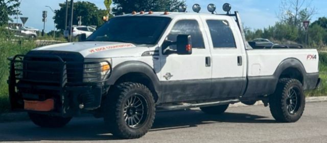 more details - ford super duty f-350 srw