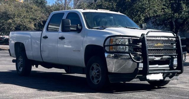 more details - chevrolet silverado 2500hd