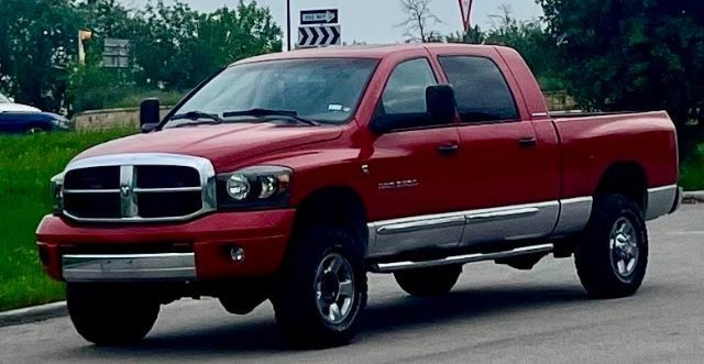 Dodge Ram 2500 4WD Laramie Mega Cab - Austin TX