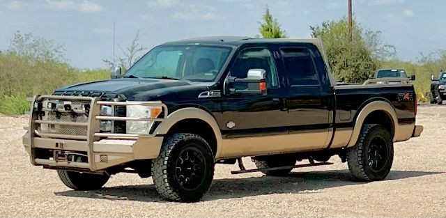 Ford Super Duty F-250 SRW King Ranch Crew Cab 4WD - Austin TX