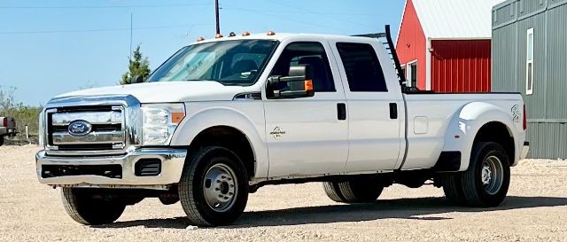 Ford Super Duty F-350 DRW XLT Crew Cab Long Bed DRW 4WD - Austin TX