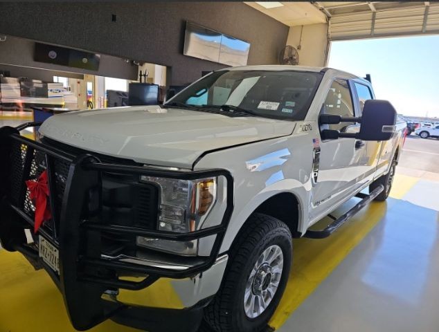 more details - ford super duty f-350 srw