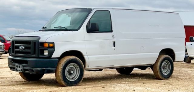 more details - ford econoline cargo van