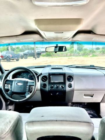 Ford F-150 Vehicle Image 10