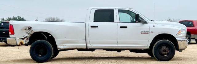 Ram 3500 Vehicle Image 05