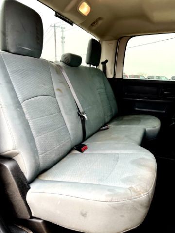 Ram 3500 Vehicle Image 12