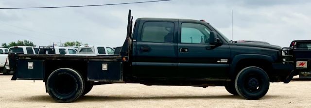 Chevrolet Silverado 3500 Vehicle Image 05