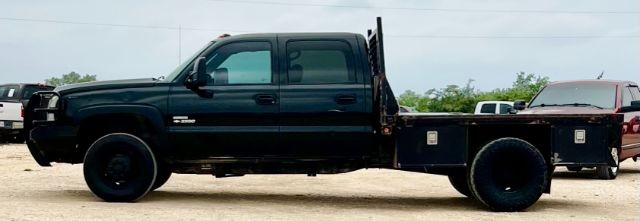 Chevrolet Silverado 3500 Vehicle Image 06