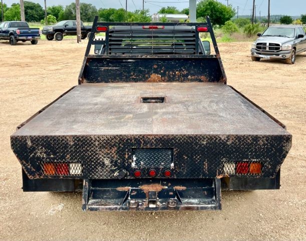 Chevrolet Silverado 3500 Vehicle Image 09