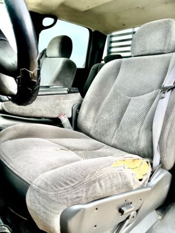 Chevrolet Silverado 3500 Vehicle Image 11