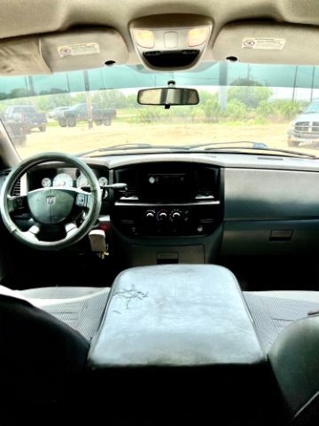 Dodge Ram 2500 Vehicle Image 10