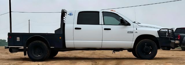 Dodge RAM 3500 Vehicle Image 05