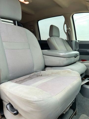 Dodge RAM 3500 Vehicle Image 12