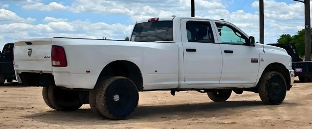 Ram 3500 Vehicle Image 03