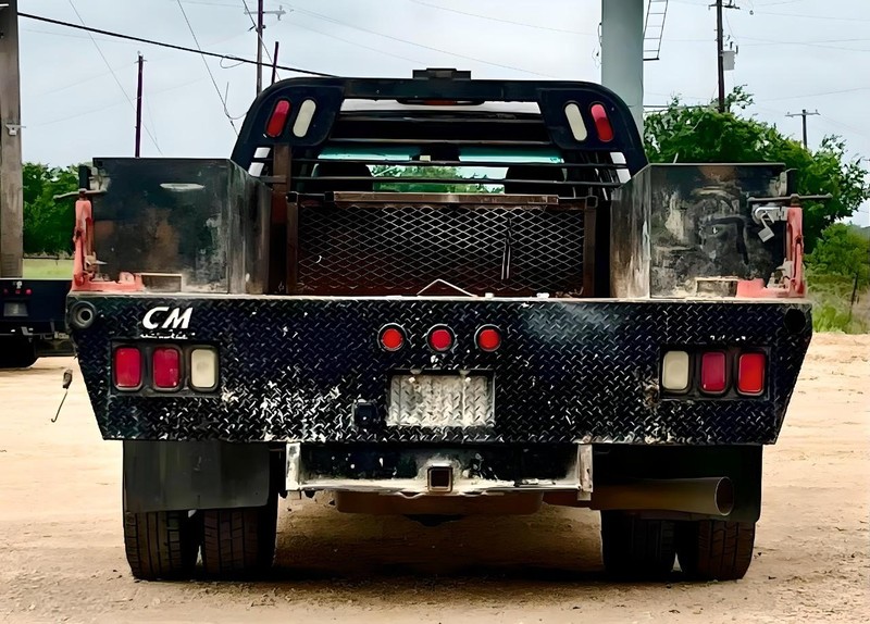 Chevrolet Silverado 3500HD Vehicle Image 08